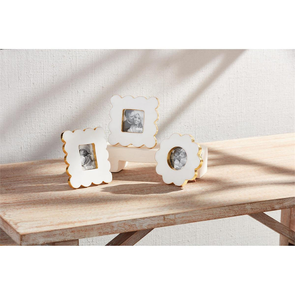 Mini Scallop Gold Edge Frames