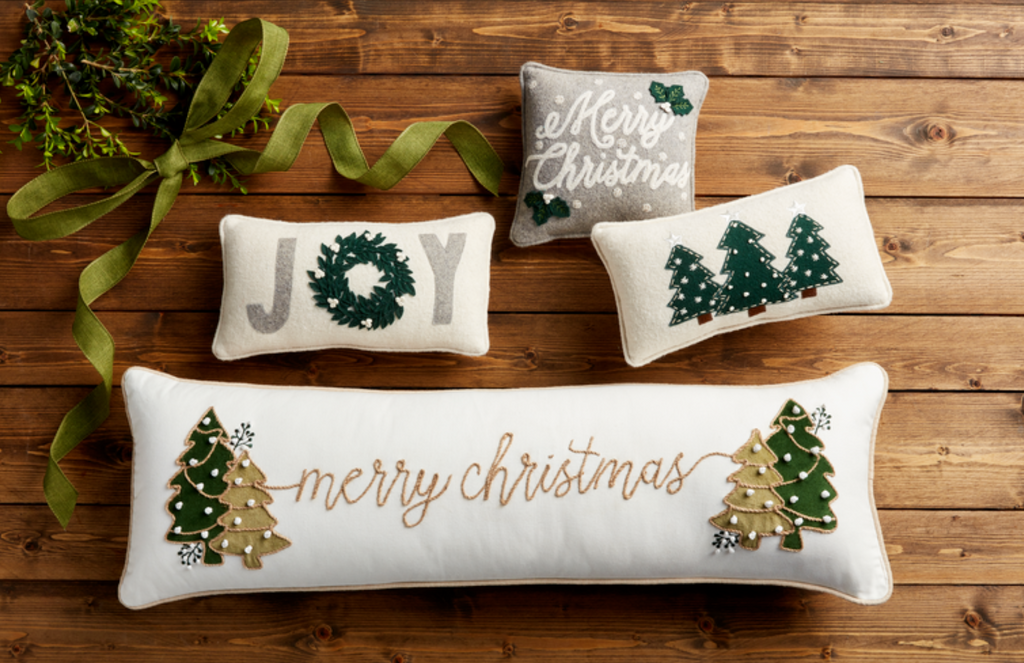 Velvet Tree Merry Christmas Pillow